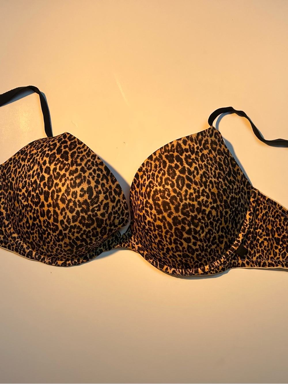 Victoria’s Secret 38D Leopard Print Push Up Bra Underwire Plunge Adjustable